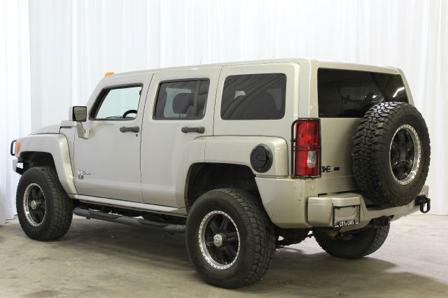 Hummer H3 2007 photo 22