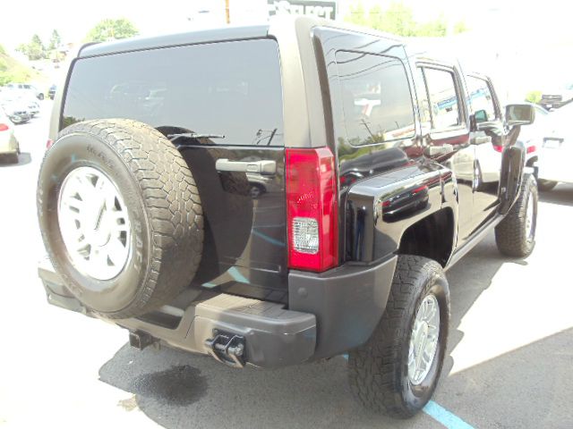 Hummer H3 2008 photo 29