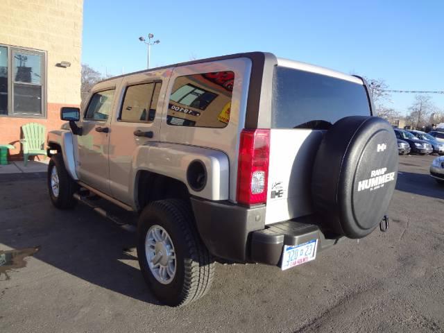 Hummer H3 2008 photo 3