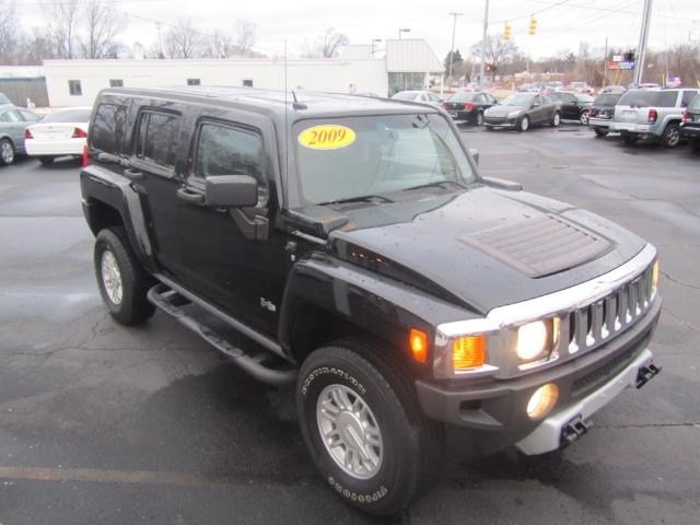 Hummer H3 Base Unspecified