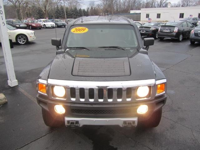 Hummer H3 2009 photo 2