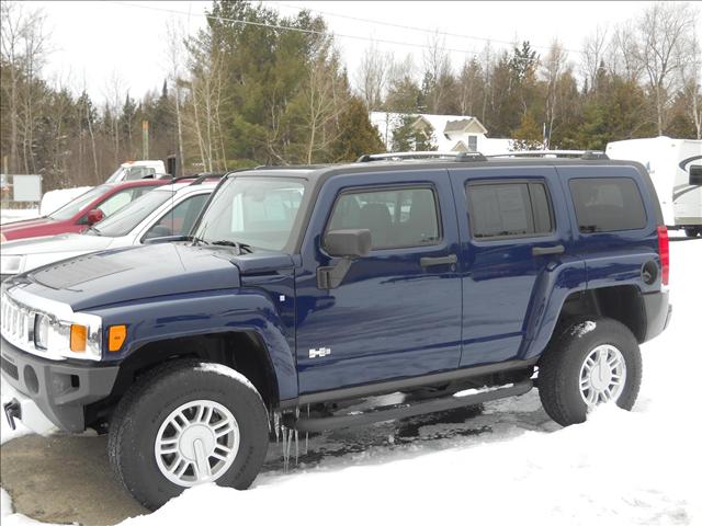 Hummer H3 2009 photo 1