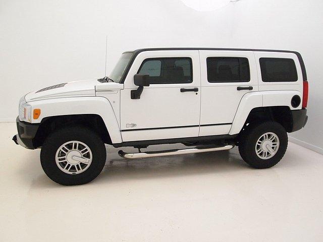 Hummer H3 2009 photo 1