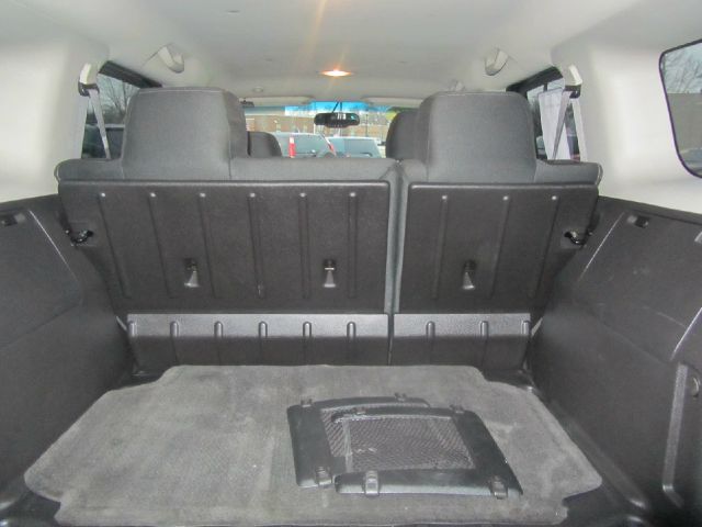 Hummer H3 2009 photo 8