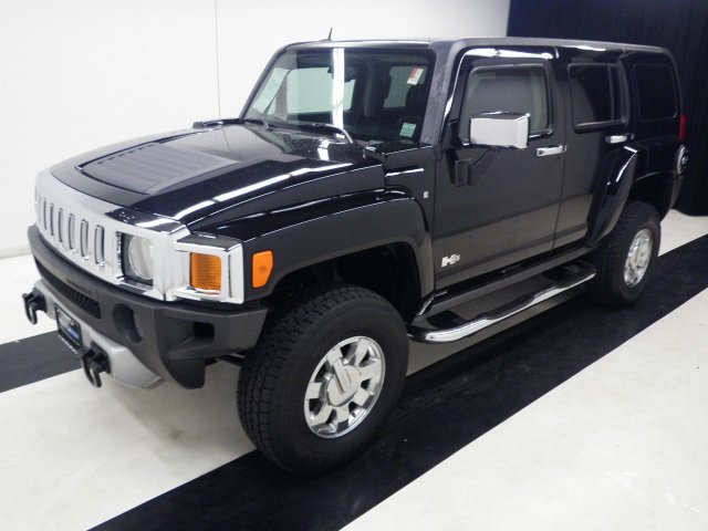 Hummer H3 2009 photo 1