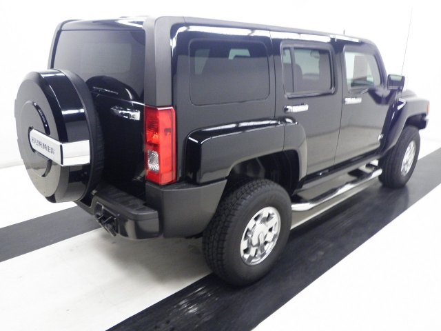 Hummer H3 2009 photo 3