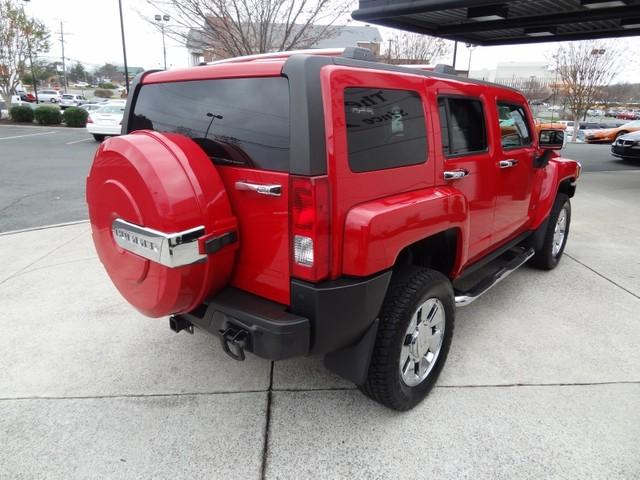 Hummer H3 2009 photo 2