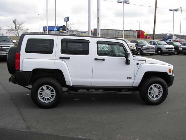 Hummer H3 2009 photo 5