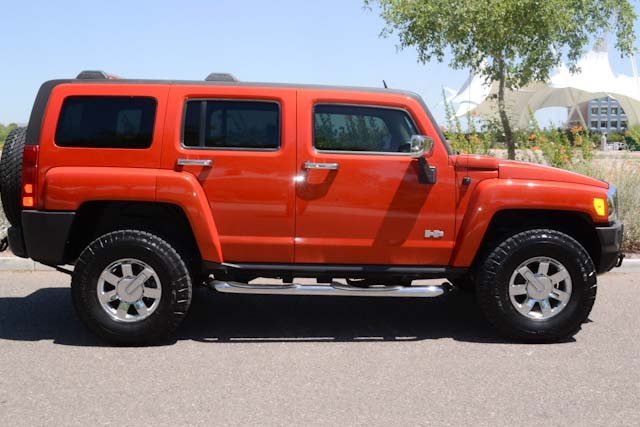 Hummer H3 2010 photo 3