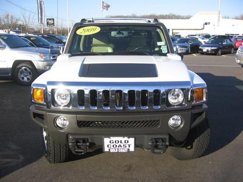 Hummer H3T 2009 photo 1