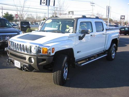 Hummer H3T 2009 photo 2