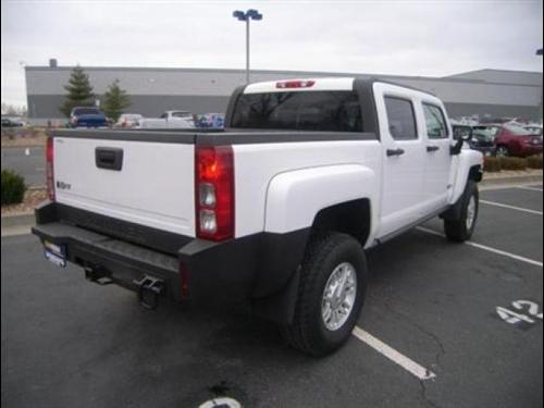 Hummer H3T 2009 photo 4