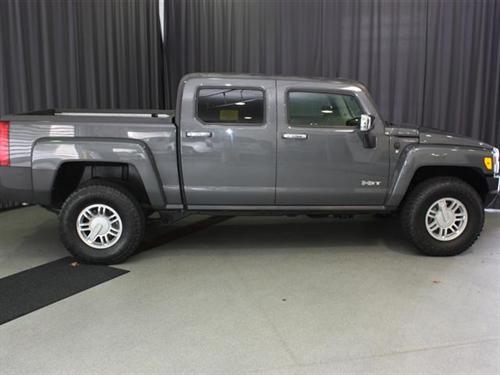 Hummer H3T 2009 photo 2