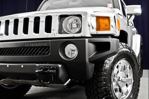 Hummer H3T 2010 photo 3