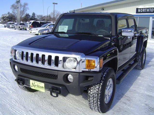 Hummer H3T Dually 4X4 Pickup