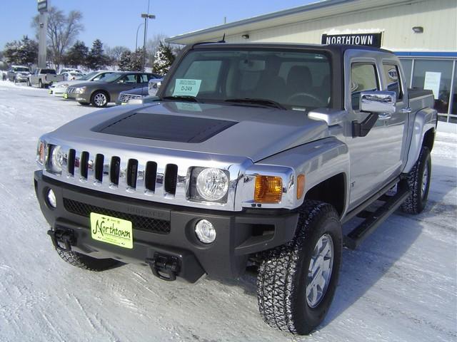 Hummer H3T Dually 4X4 Pickup