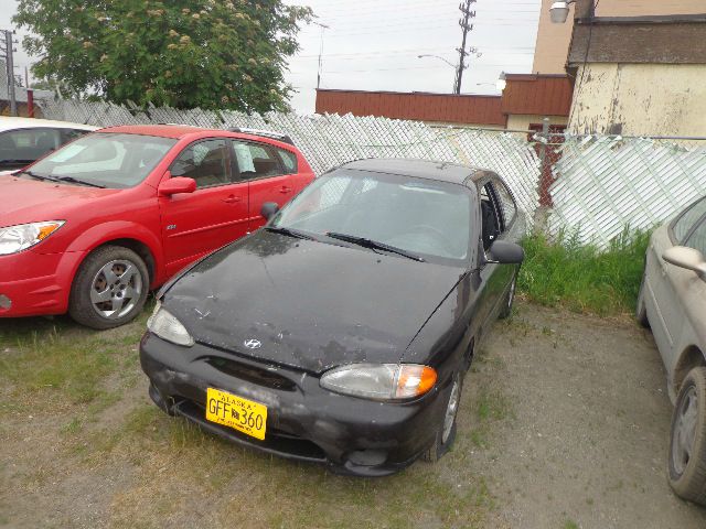 Hyundai Accent 1998 photo 2