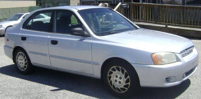 Hyundai Accent 2001 photo 5