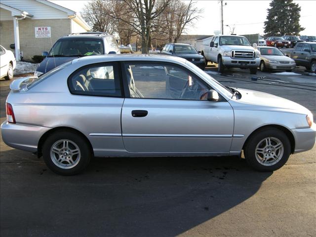 Hyundai Accent 2002 photo 5