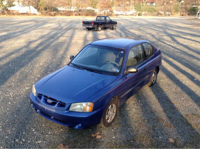 Hyundai Accent 2002 photo 1