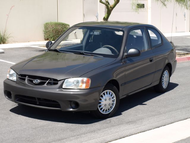 Hyundai Accent 2002 photo 19