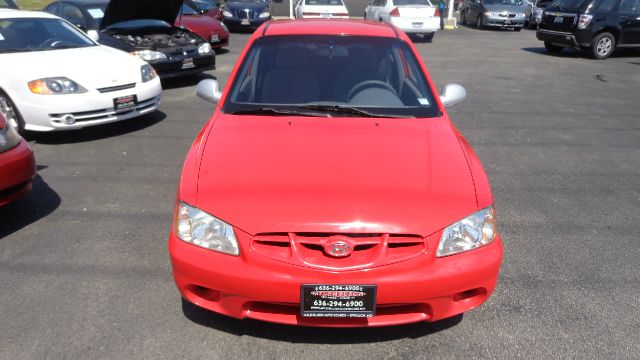 Hyundai Accent 2002 photo 1