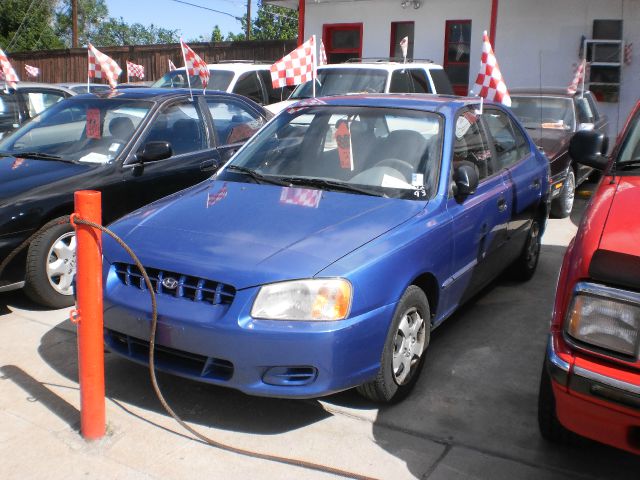 Hyundai Accent 2002 photo 4