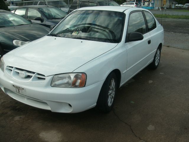 Hyundai Accent 2002 photo 4