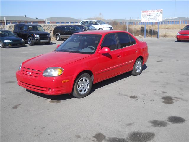 Hyundai Accent S Sedan Sedan