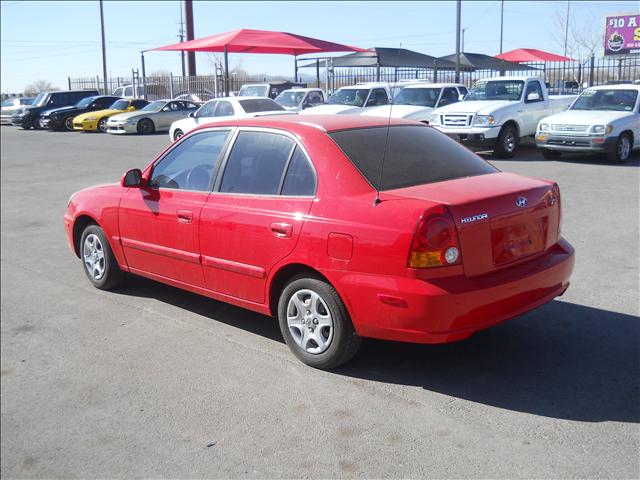 Hyundai Accent 2003 photo 1