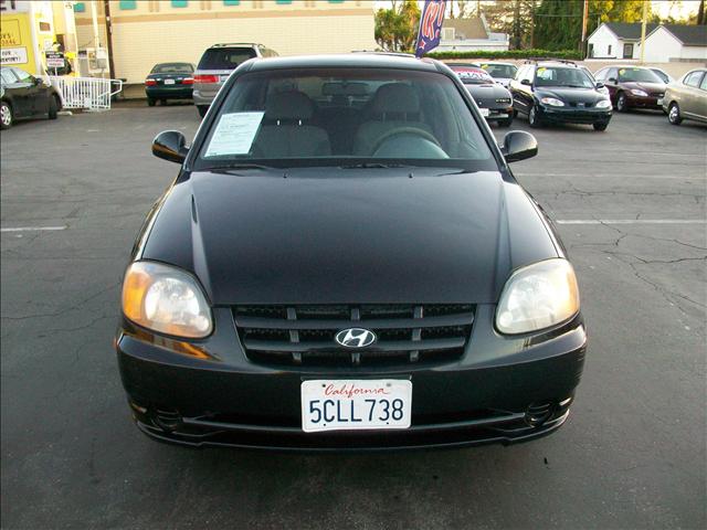 Hyundai Accent 2003 photo 1