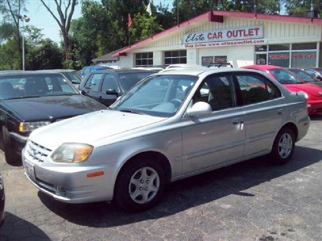 Hyundai Accent SL W/leatherroof Sedan