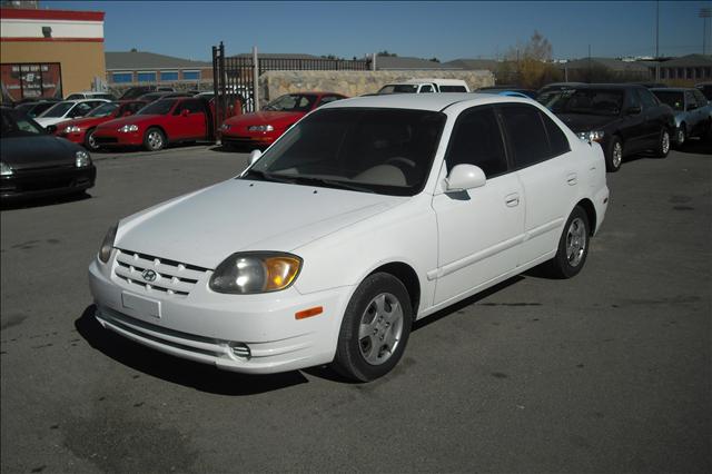 Hyundai Accent S Sedan Sedan