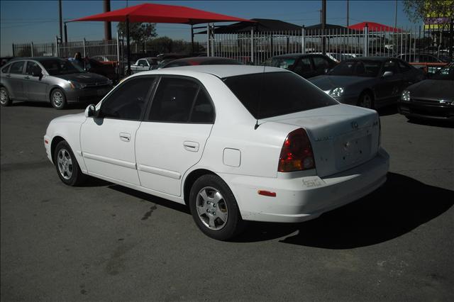 Hyundai Accent 2003 photo 1