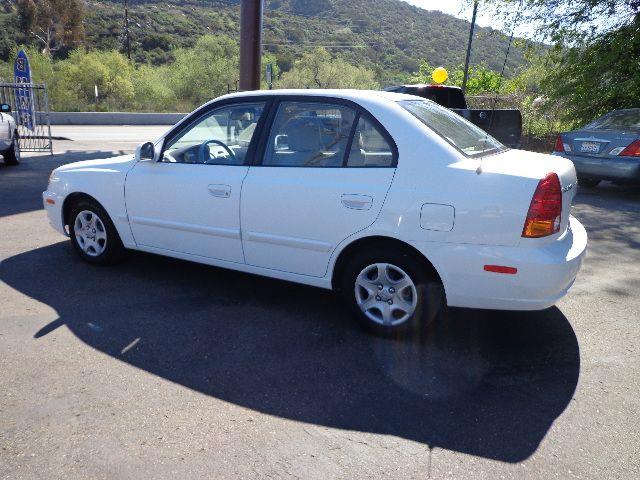 Hyundai Accent 2003 photo 4