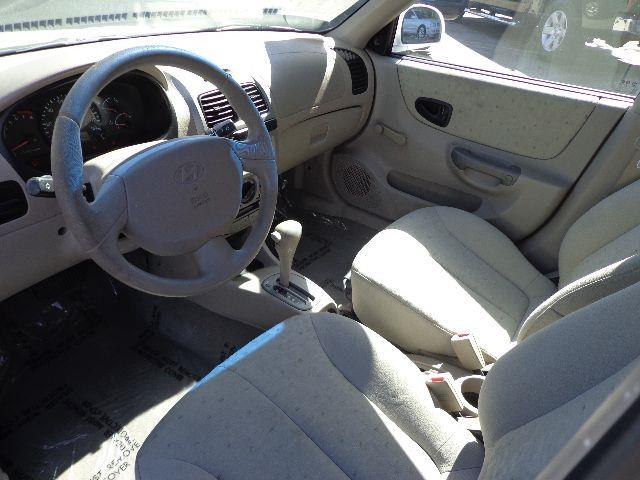 Hyundai Accent 2003 photo 5