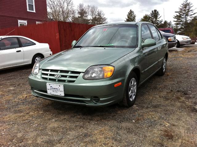 Hyundai Accent S Sedan Sedan