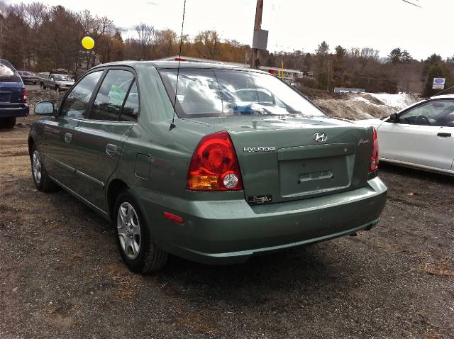 Hyundai Accent 2003 photo 1