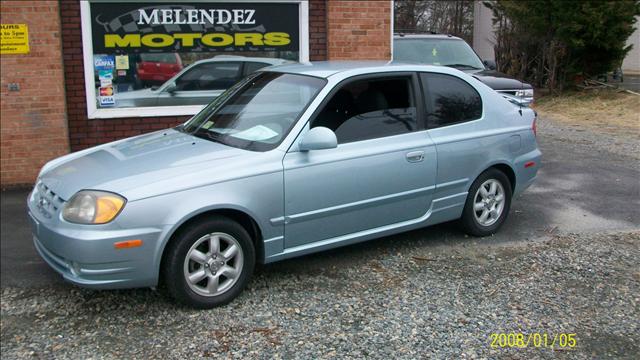 Hyundai Accent 2003 photo 3