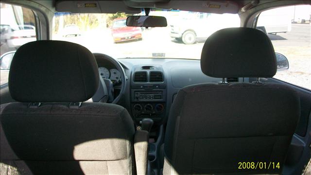 Hyundai Accent 2003 photo 4