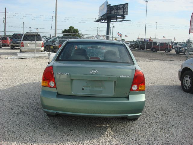 Hyundai Accent 2003 photo 4