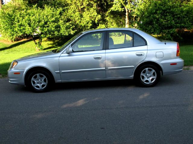 Hyundai Accent 2003 photo 14