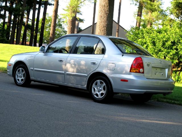 Hyundai Accent 2003 photo 18