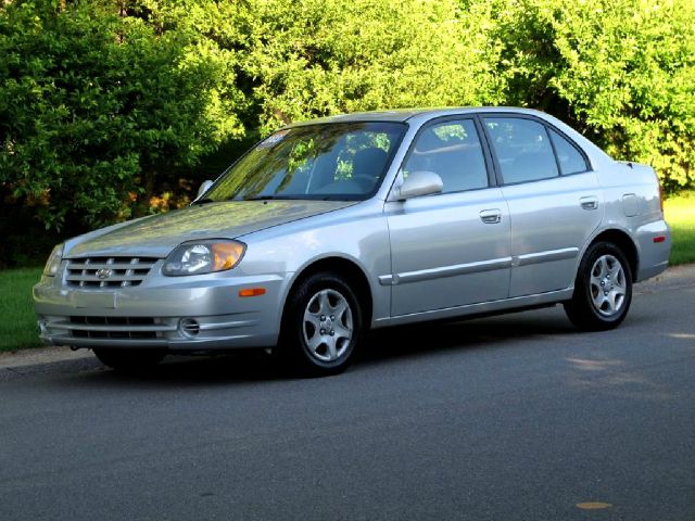 Hyundai Accent 2003 photo 23