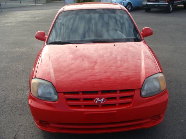 Hyundai Accent S Sedan Sedan