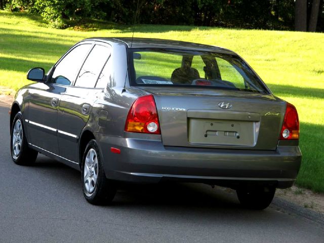 Hyundai Accent 2003 photo 20