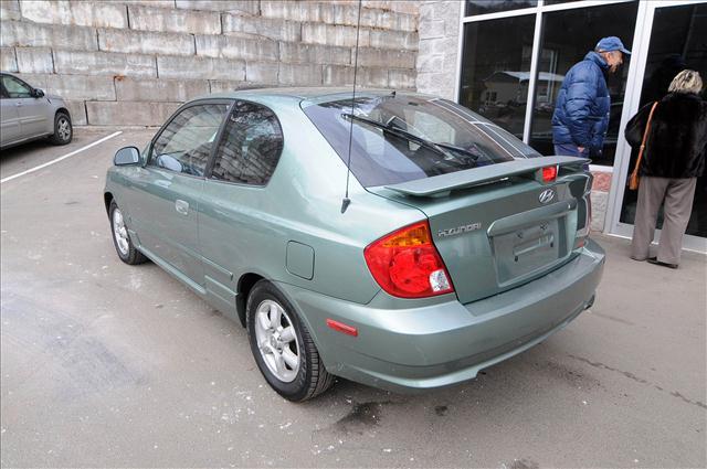 Hyundai Accent 2003 photo 1