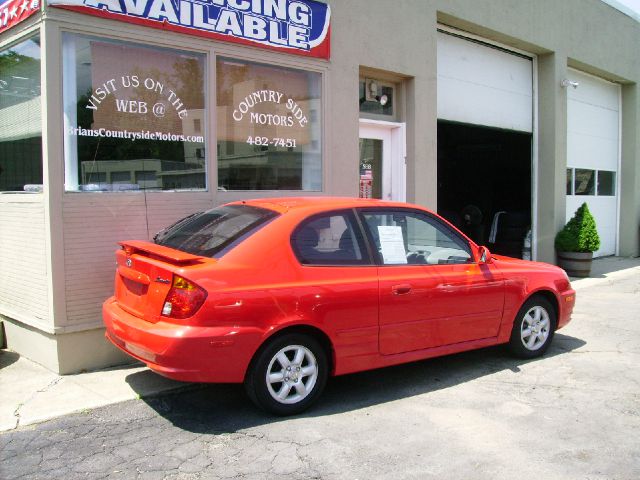 Hyundai Accent 2004 photo 8