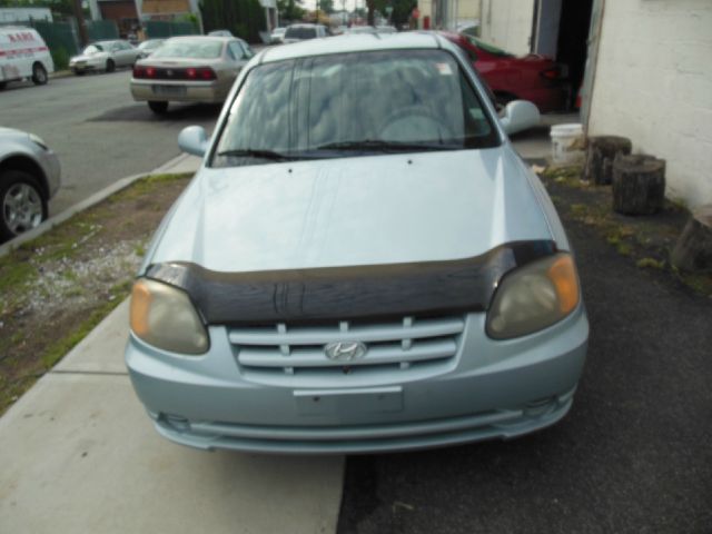 Hyundai Accent 2004 photo 1