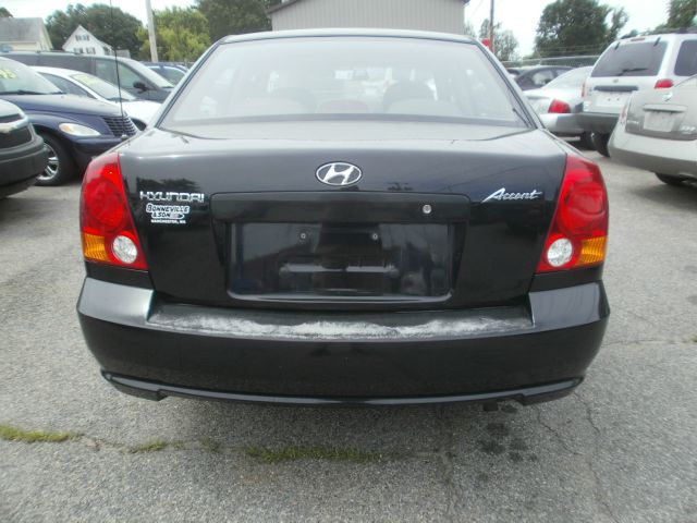 Hyundai Accent 2004 photo 12